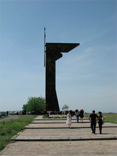 Памятник «Орел Васпуракана»